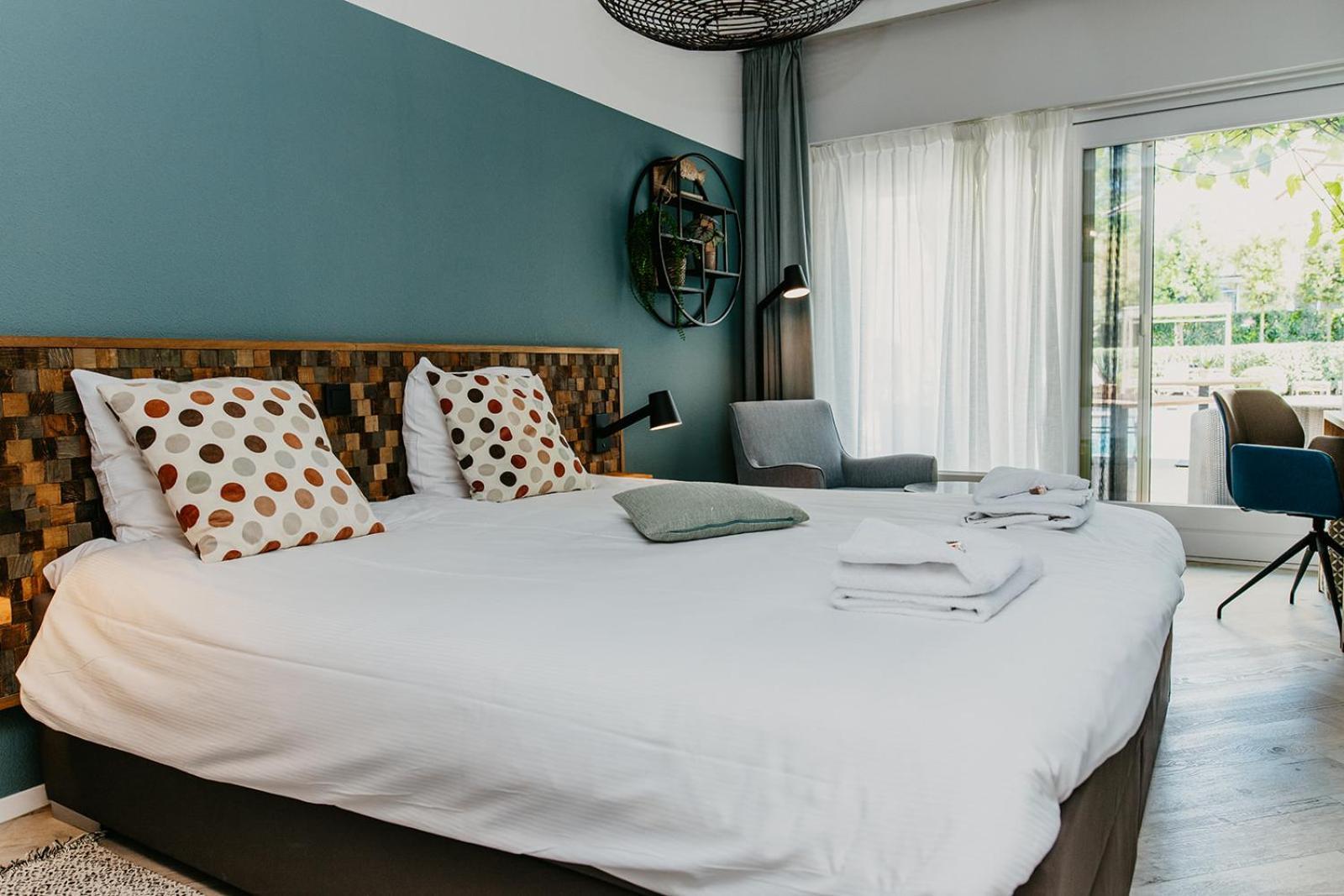 Romantik Badhotel Renesse Esterno foto