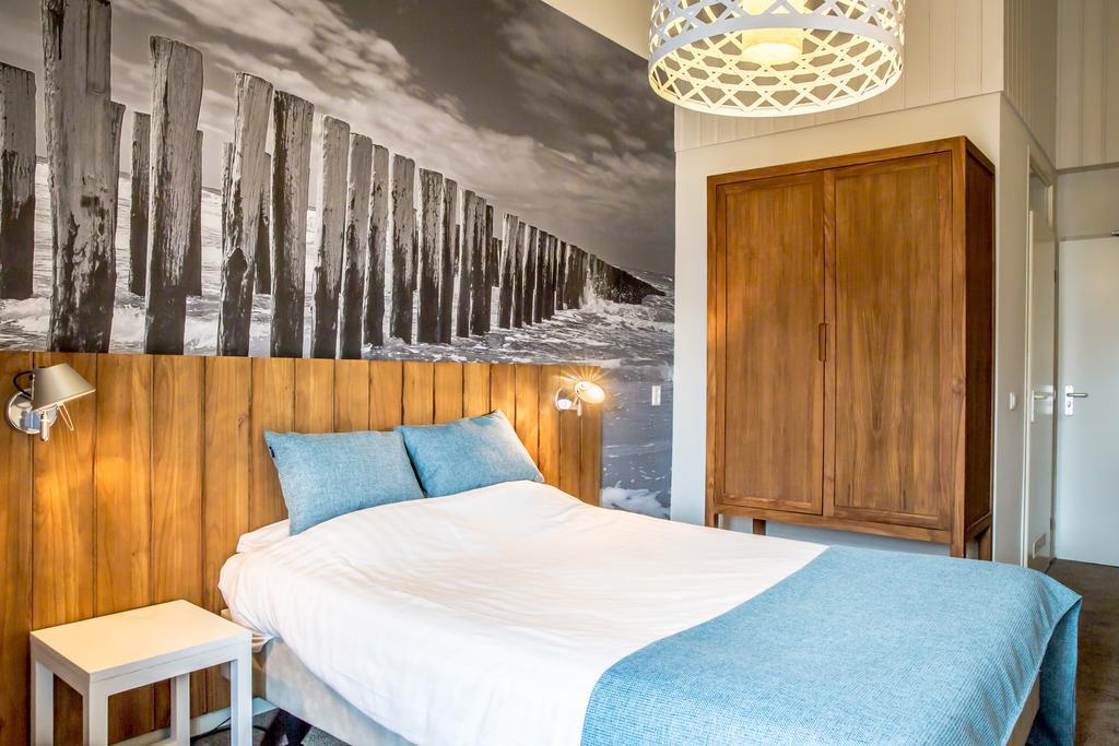 Romantik Badhotel Renesse Esterno foto